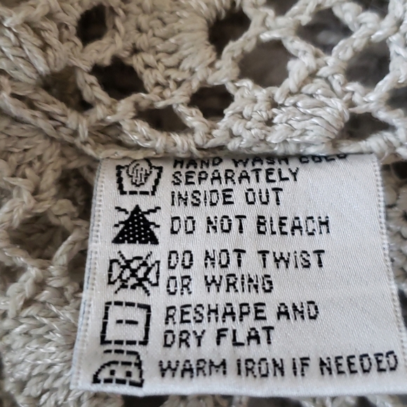 Pierre Cardin hand knitted sweater - Picture 4 of 6